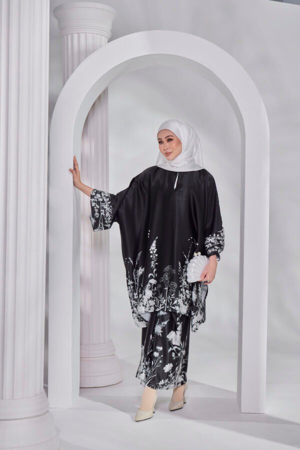 Petra Set Pario (READY STOK)